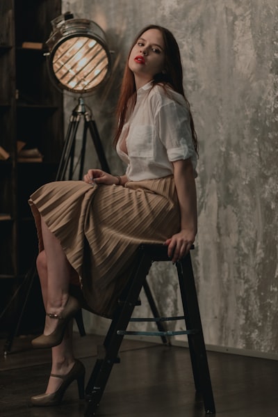 WOMEN'S TOP